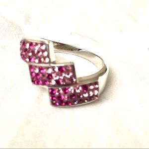 EUC Art Deco style ring size 7.5